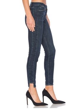 FRAME Le High Skinny Side Step Jeans in Harway